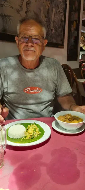 Mades Restaurant