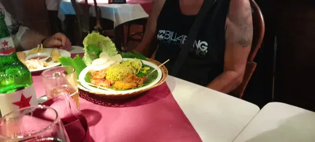 Mades Restaurant