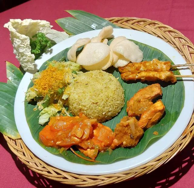 Mades Restaurant