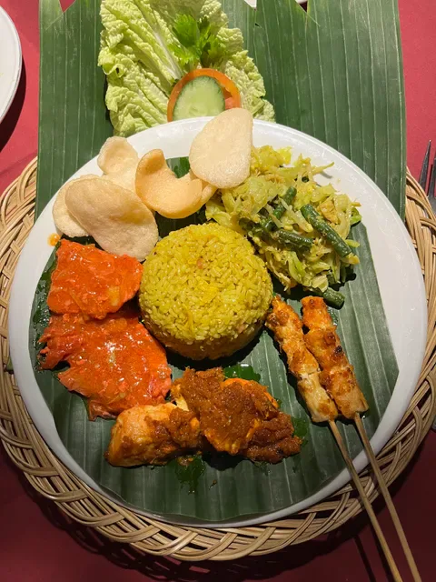Mades Restaurant
