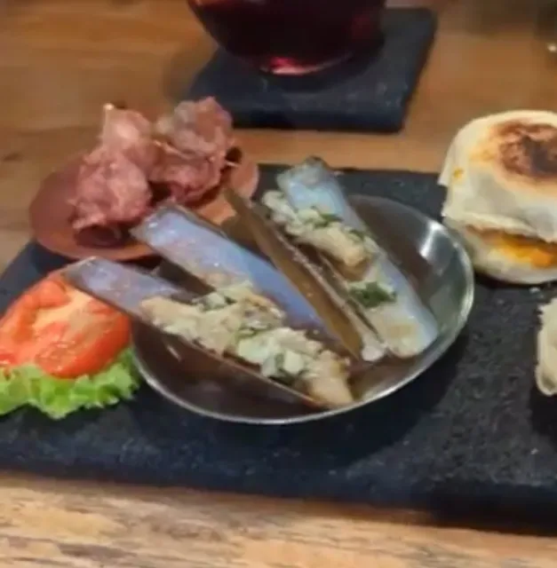 Mama Tapas Trust the Chef Taste the Surprise.