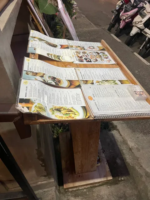 Medin Bali Cafe & Coffee