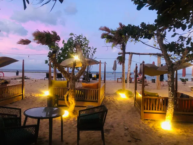 Memories Sanur Club