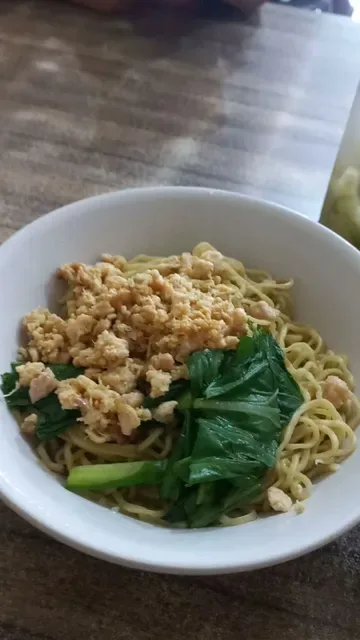 Mie Bandung Sesetan, Cabang Teuku umar