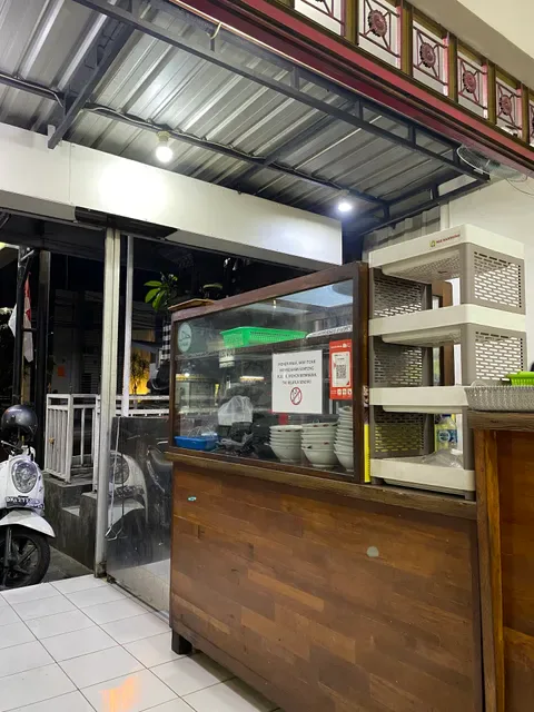 Mie Bandung Sesetan, Cabang Teuku umar