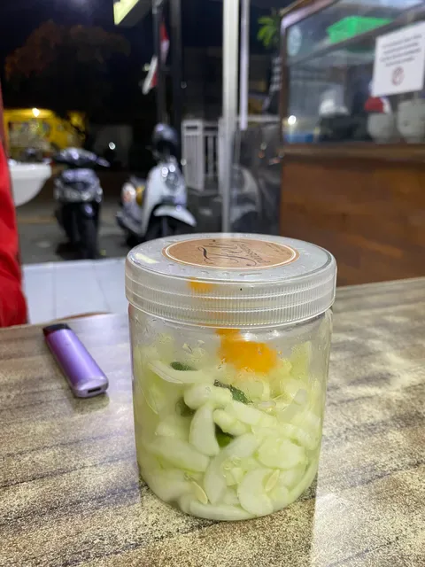 Mie Bandung Sesetan, Cabang Teuku umar