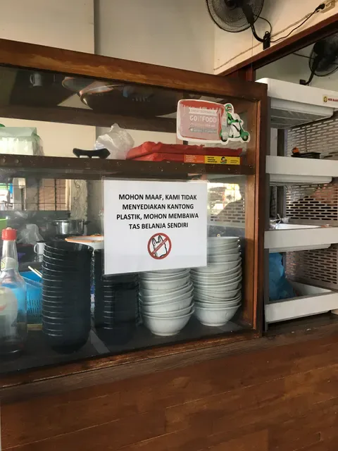 Mie Bandung Sesetan, Cabang Teuku umar