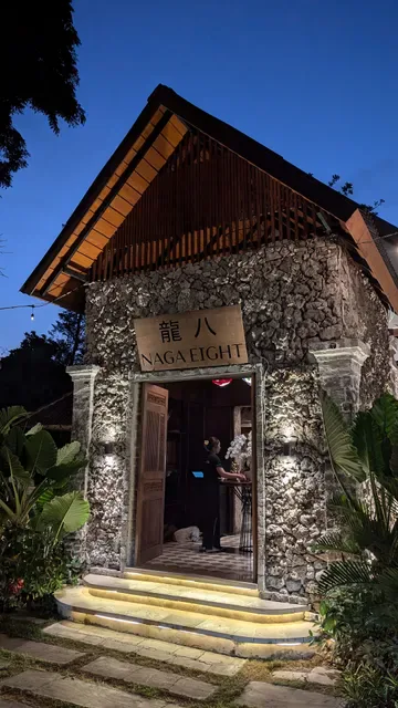 Naga Eight Restaurant