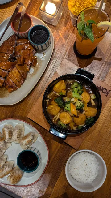 Naga Eight Restaurant