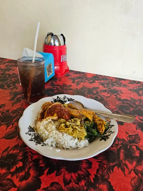 Nasi Bali Men Weti