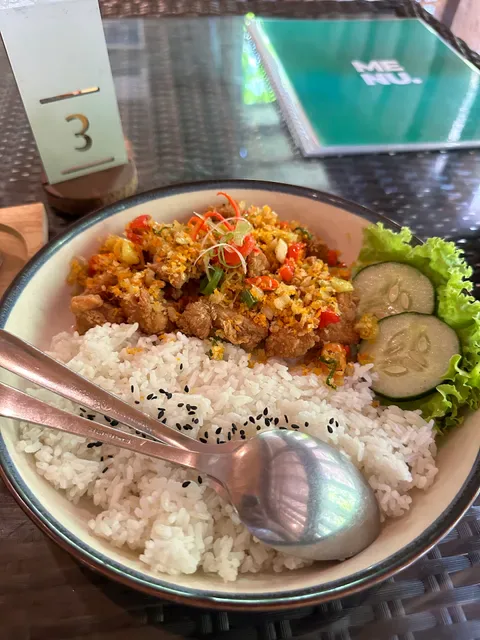 O’sea Coffee and Eatery