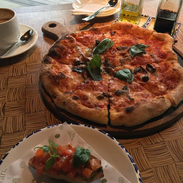 Pizzaria