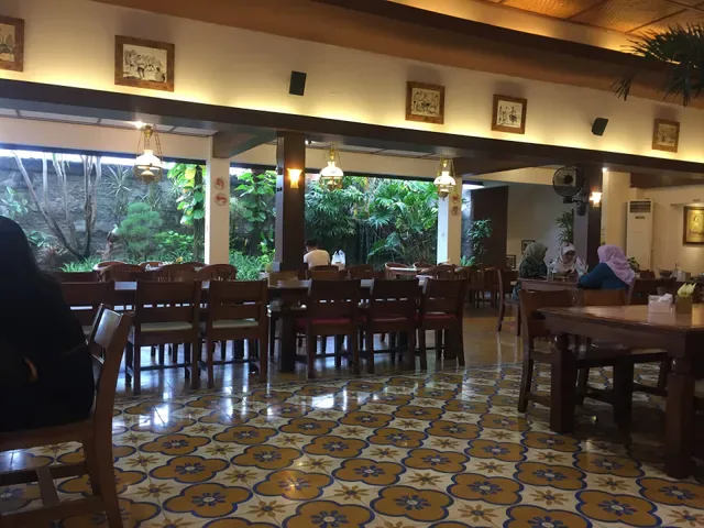 IBC Pondok Tempo Doeloe - Sunset Road
