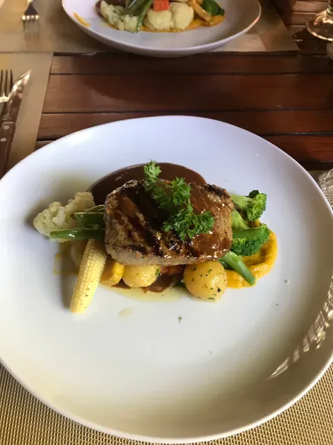 Rib Warung Steak