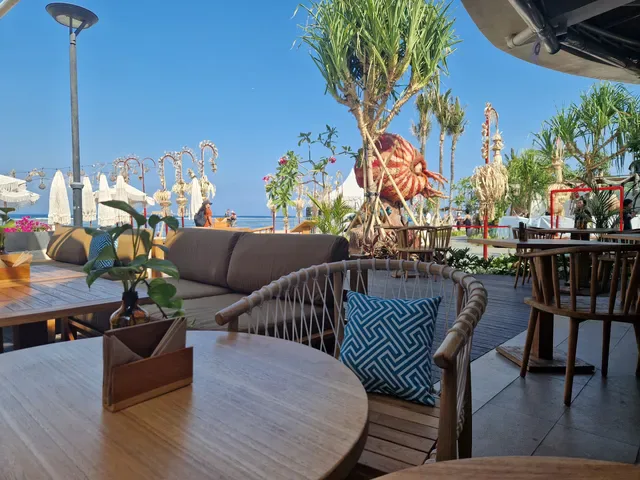 Sand Beach Bar & Restaurant - Icon Bali Mall