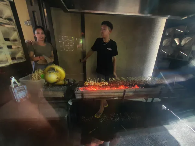 Sate Plecing Mak Lukluk