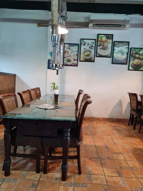 The Grill House Restaurant