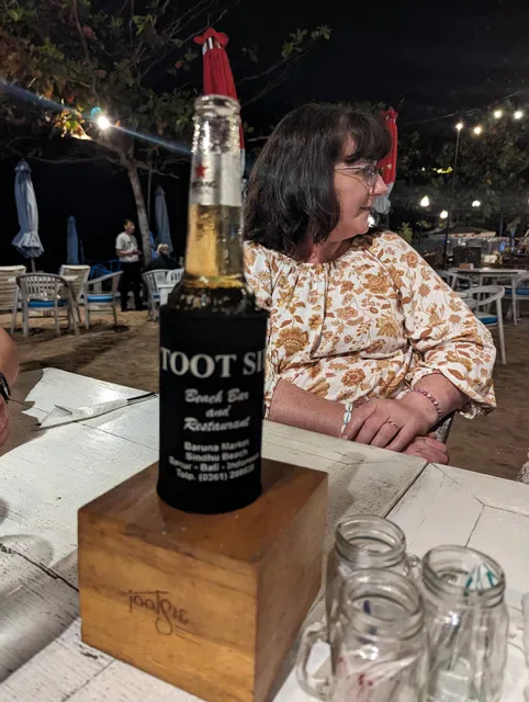 Tootsie Beach Bar & Restaurant