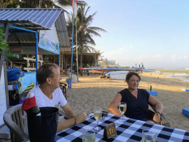Tootsie Beach Bar & Restaurant