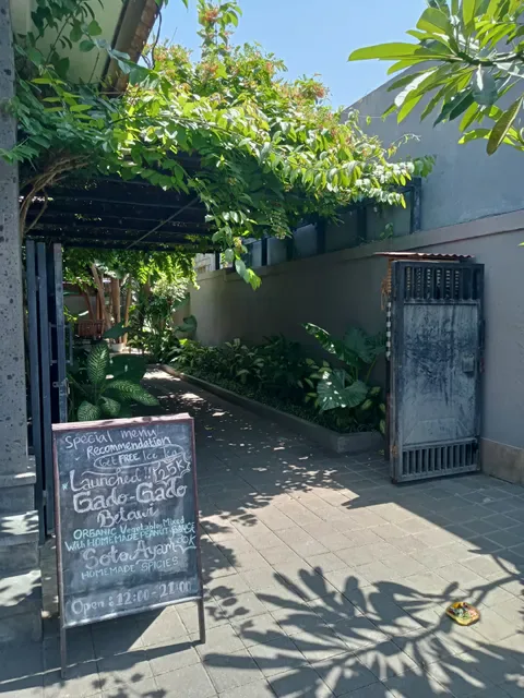 Warung Akah Sanur
