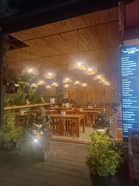 Warung Ayu