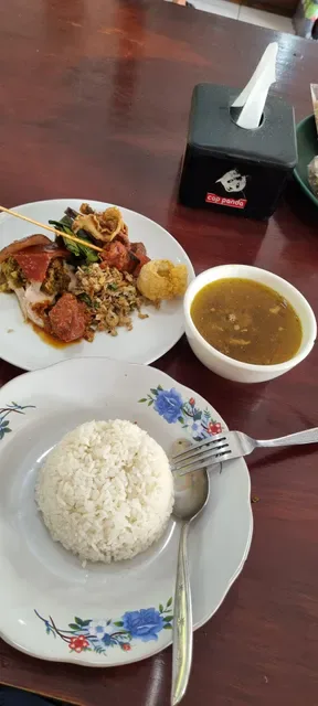 Warung Babi Guling Amerta Sari