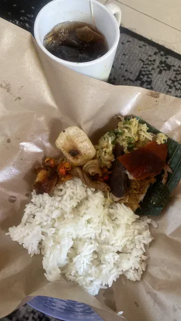 Warung Babi Guling Nyumu