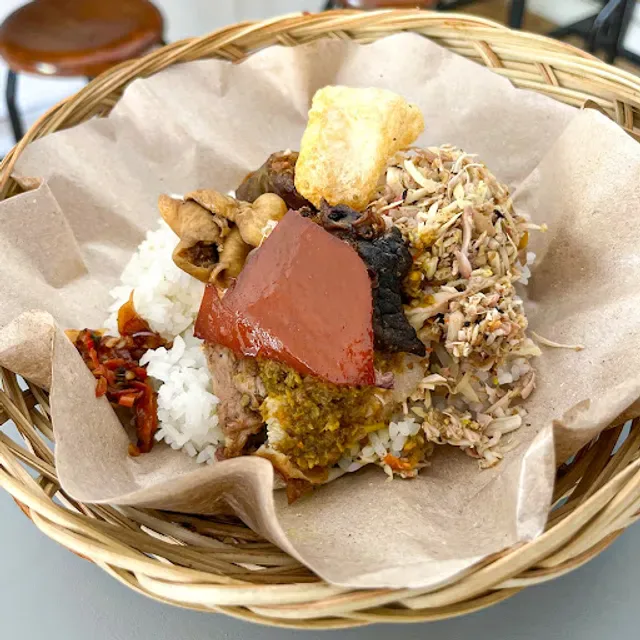 Warung Babi Guling Nyumu