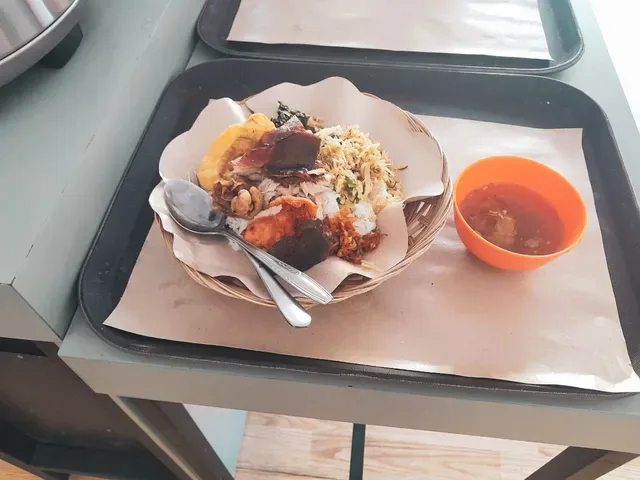 Warung Babi Guling Nyumu