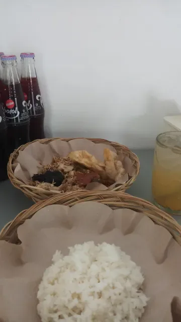 Warung Babi Guling Nyumu