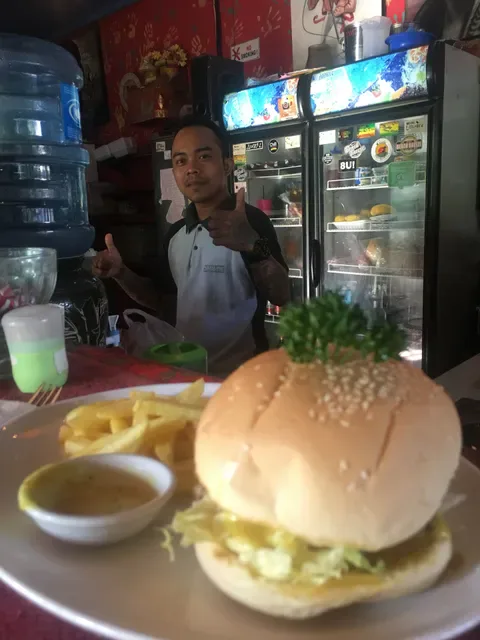 Warung Beach Breeze