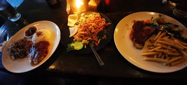Warung Coconut Tree