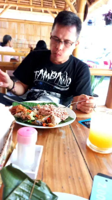 Warung Jukut Undis