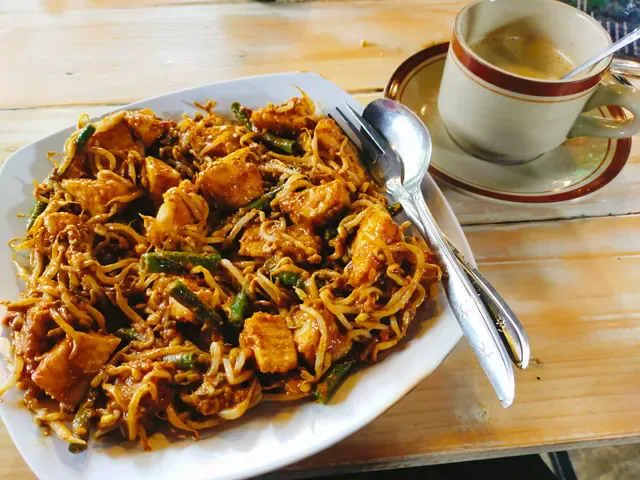 Warung Men Runtu