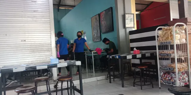 Warung Men Runtu