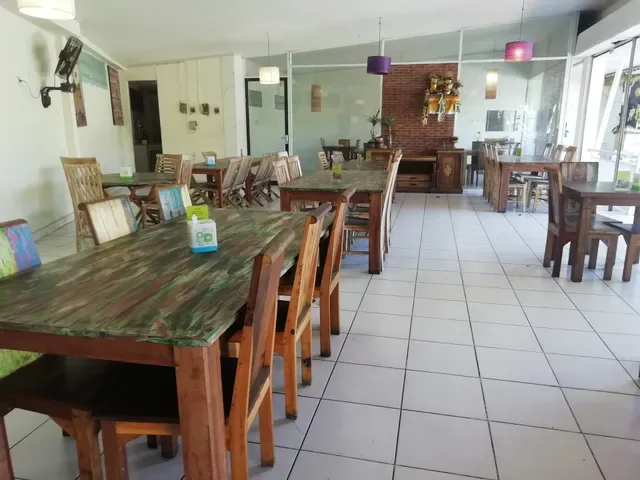 Warung Nasi Ayam Ibu Oki