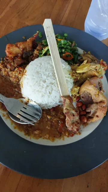 Warung Nasi Ayam Ibu Oki