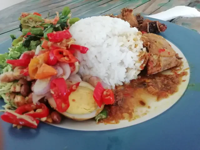 Warung Nasi Ayam Ibu Oki