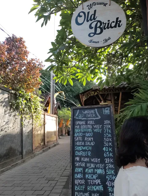 Warung Old Brick