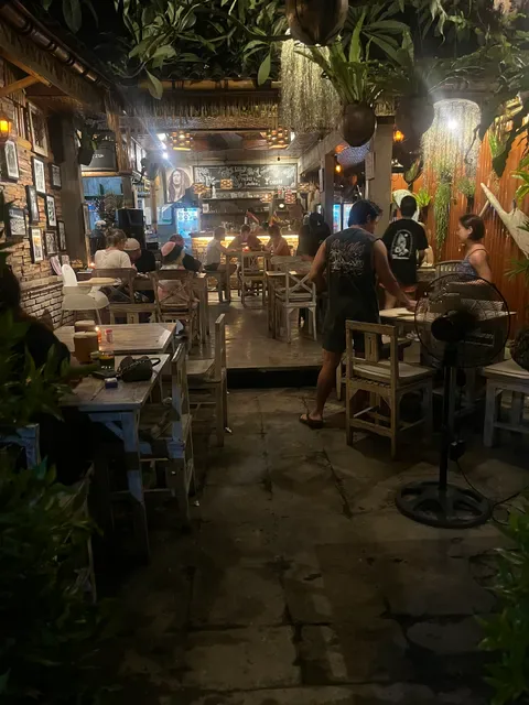 Warung Old Brick