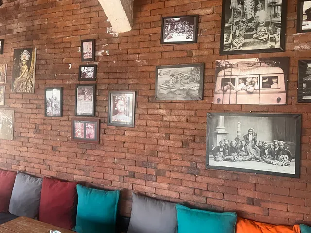 Warung Pengkola