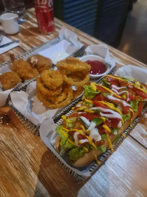 Warung Pengkola