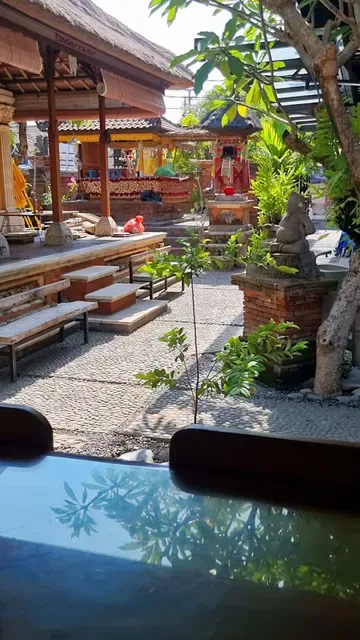 Warung Saro
