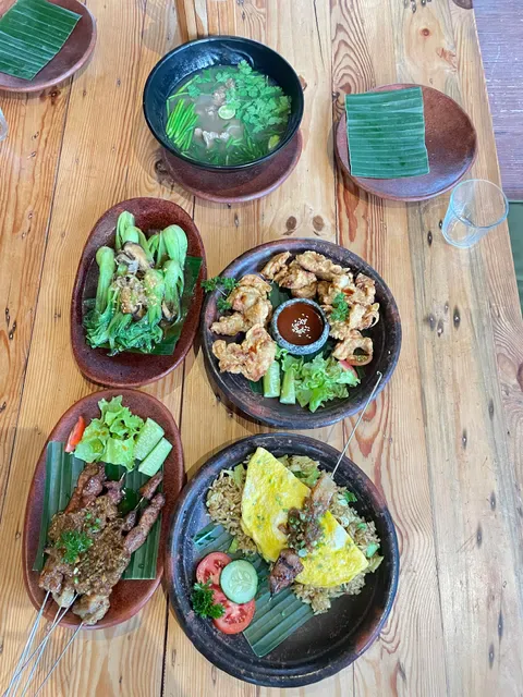 Warung Saro