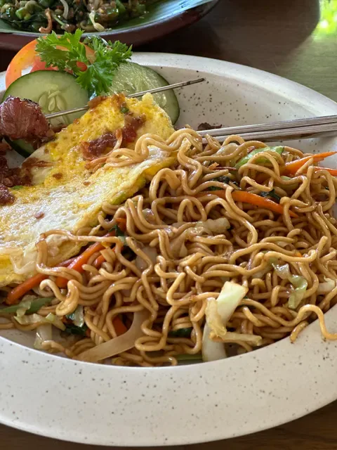 Warung Saro