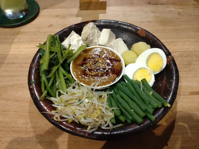 Warung Saro