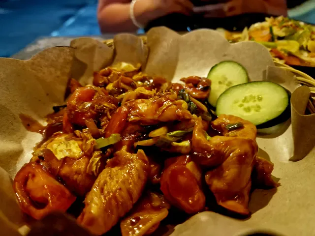 Warung Stall Rainbow