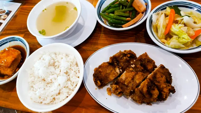 Wei Wei Xin Taiwanese Restaurant