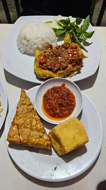 Ayam Goreng Kalasan