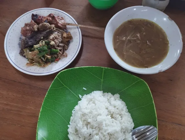 Lawar Bali Kartika